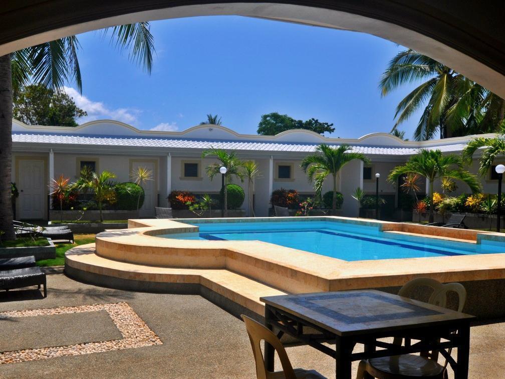 Villa Del Pueblo Inn Panglao Exterior foto
