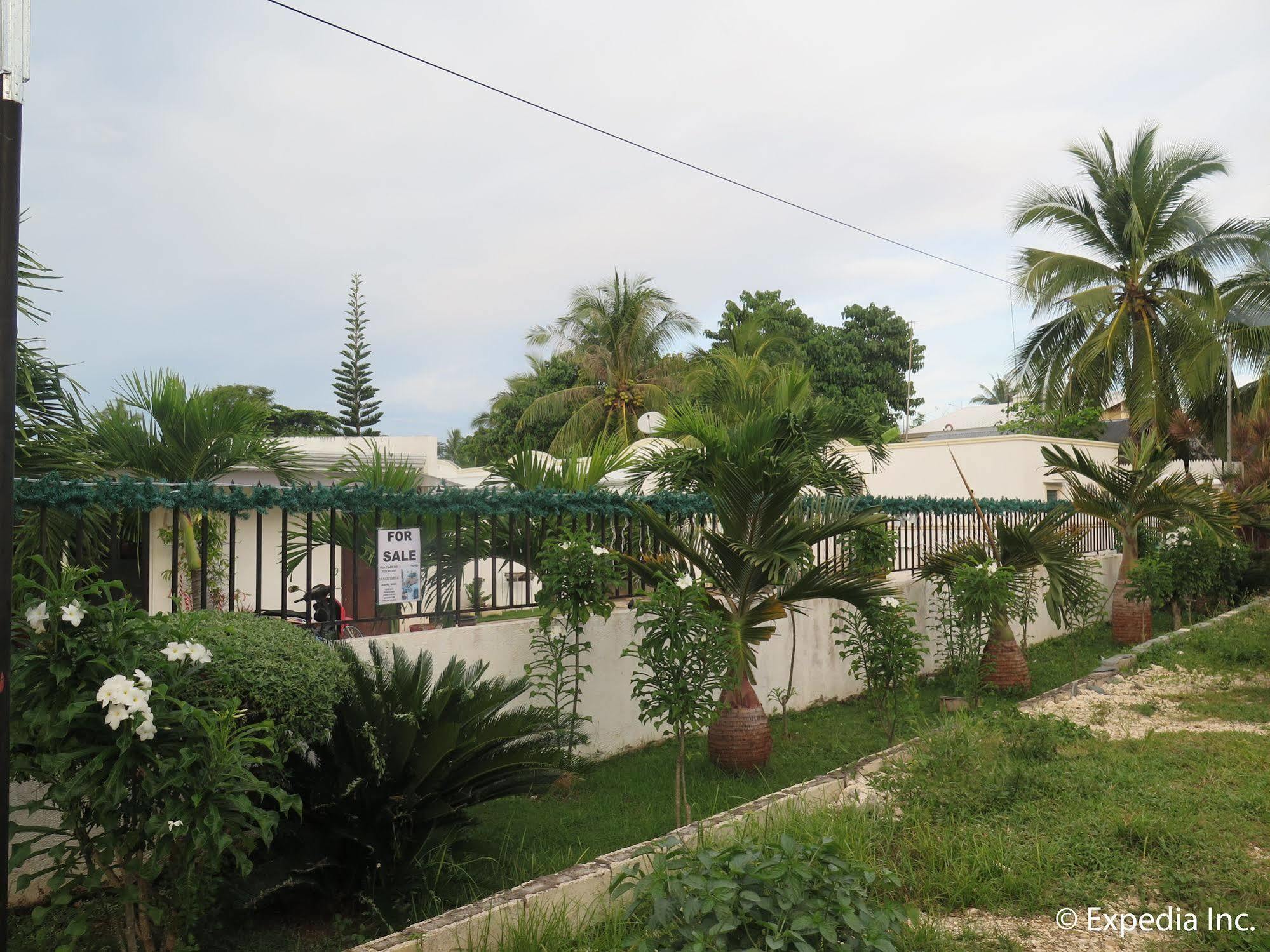 Villa Del Pueblo Inn Panglao Exterior foto